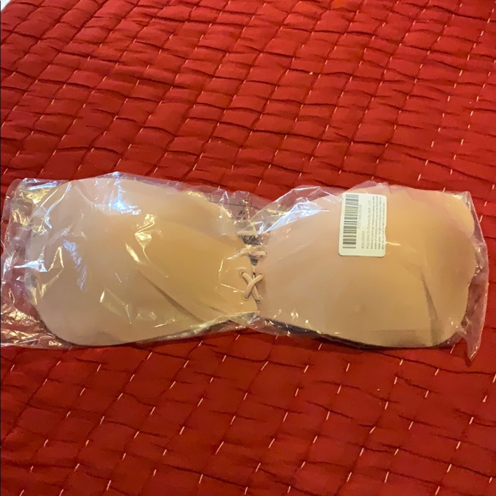Backless stick on bra, G cup